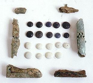 Counters from the Warrior's Grave, Colchester